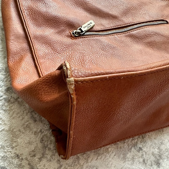 Darcy Marks London vegan brown leather shoulder tote purse - Picture 7 of 8